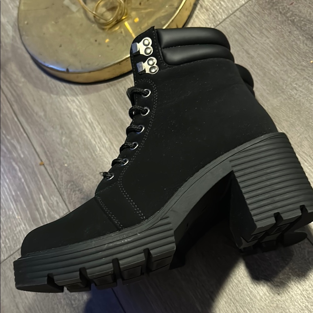 Ardene Black Combat Boots with Rugged Platform Sole